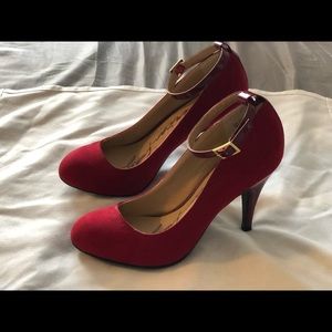 American Rag Red Pumps
